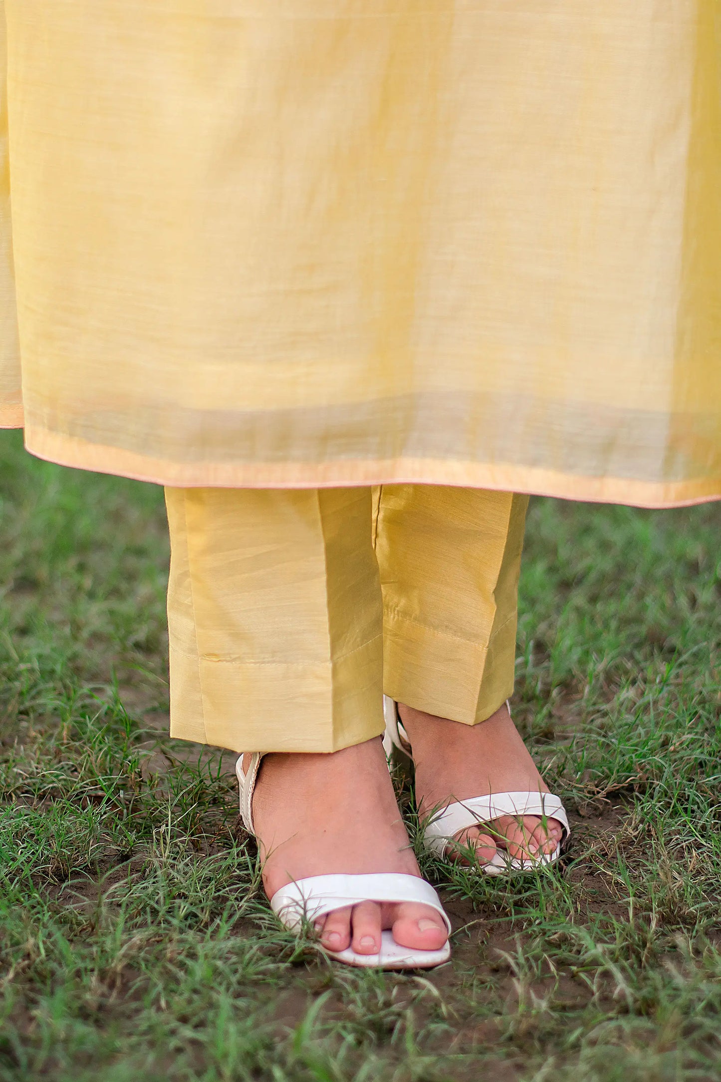 Yellow-peach chanderi kurta set with hand embroidery