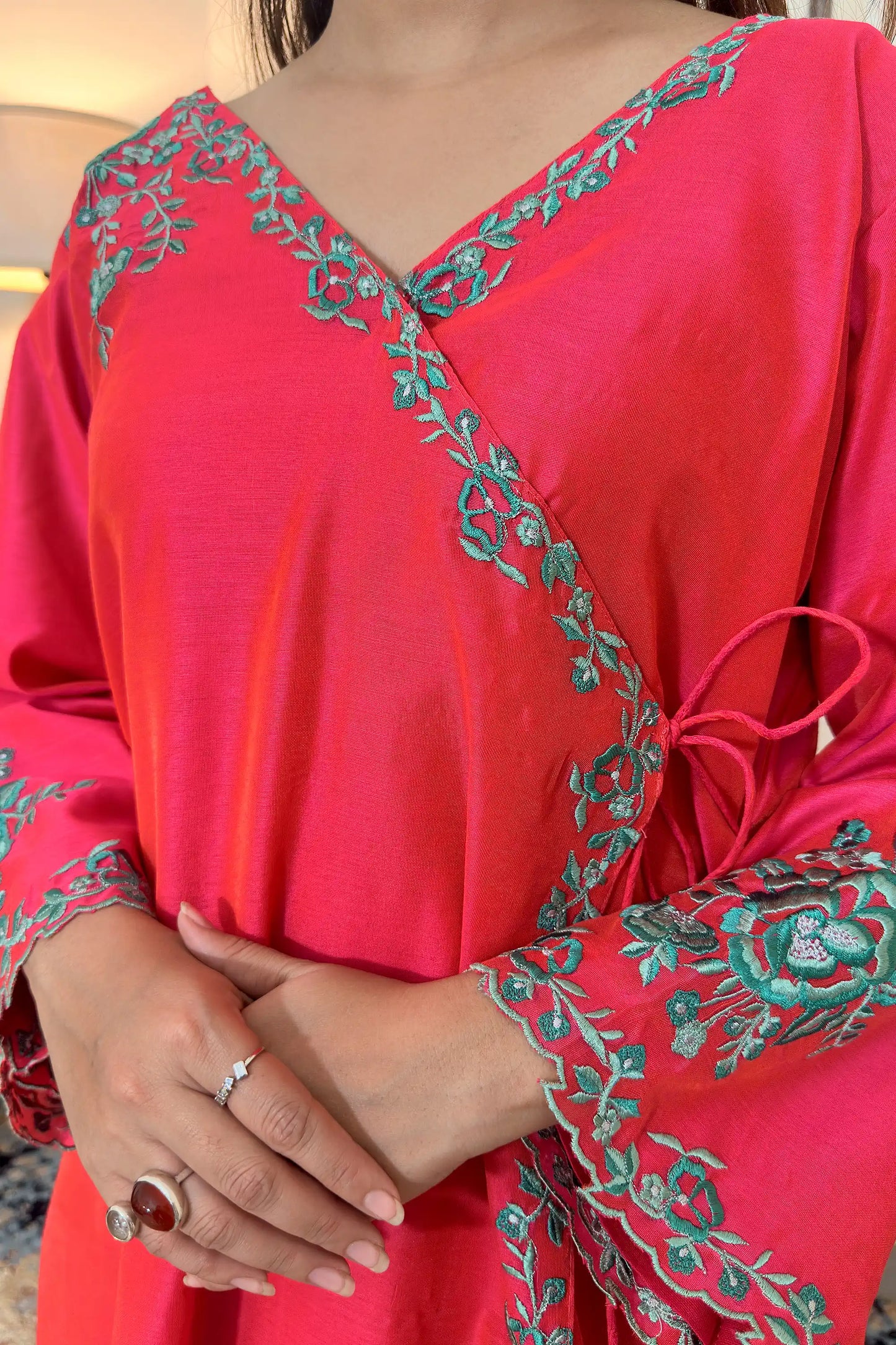 Red Chanderi Formal Wear Kurta Set with Resham Embroidery