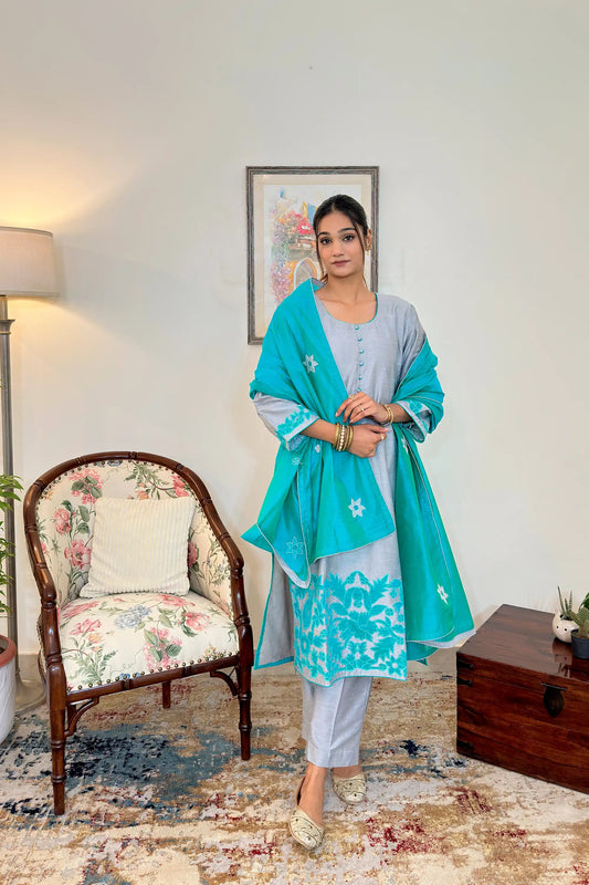 Grey Staple Tussar Patchwork Kurta Set Formal Wear with Green Dupatta