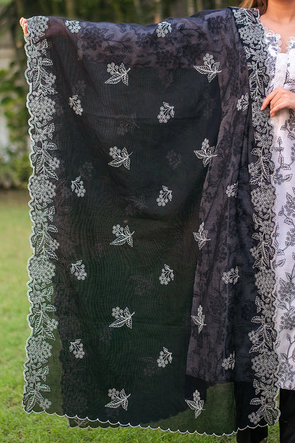 Embroidered white supernet kurta & black supernet dupatta with black trousers