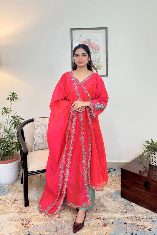 Red Chanderi Formal Wear Kurta Set with Resham Embroidery