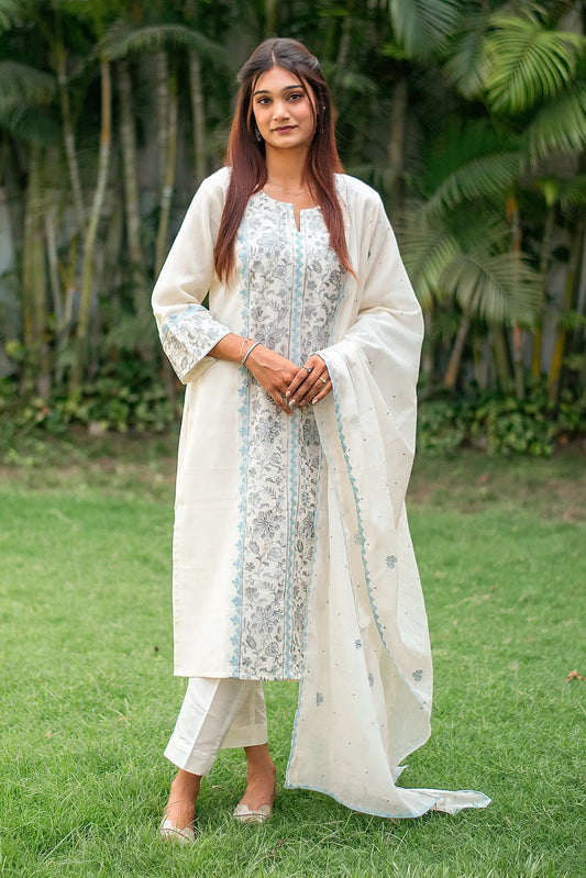 Off-white cotton kurti, dupatta and trousers with grey-blue kashmiri & applique work