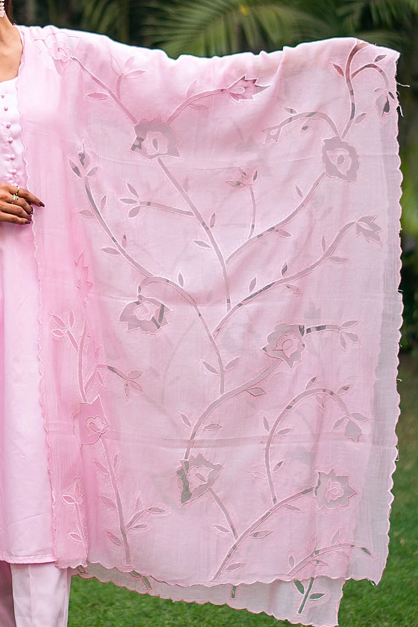 Pastel pink russian silk kurta & trousers, pink chanderi dupatta with cutwork