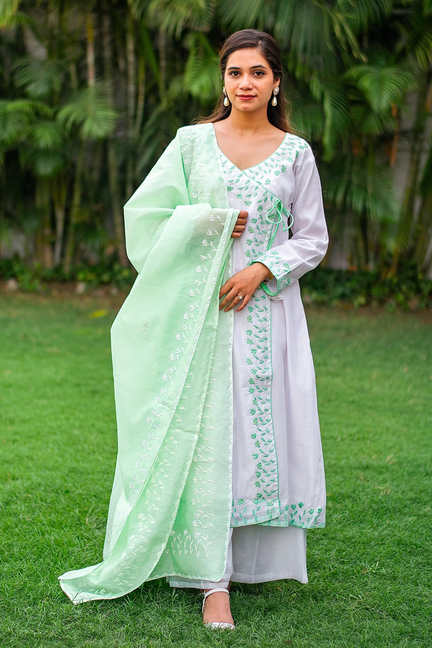 White Chanderi Green floral Applique Kurta Set