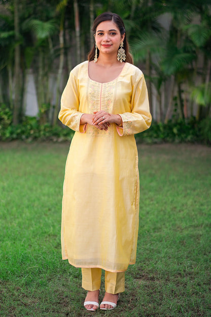 Yellow-peach chanderi kurta set with hand embroidery