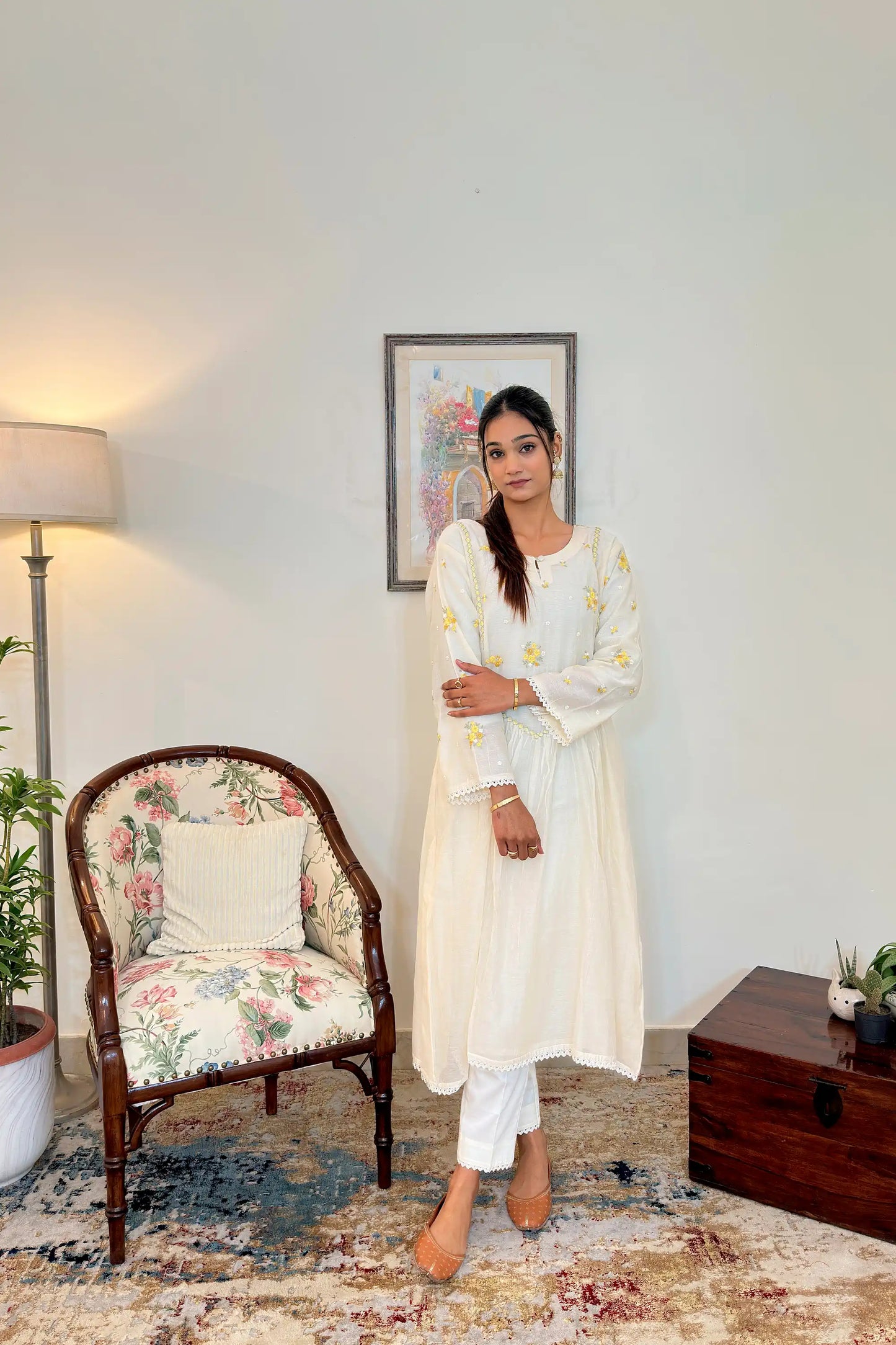 Off White Chanderi Formal wear  Kurta Set with Handworked Floral Motifs