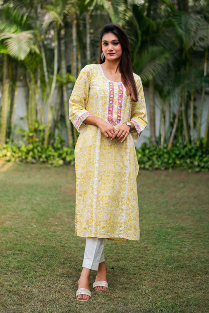 Pastel yellow printed linen kurta, dupatta & white trousers with applique work