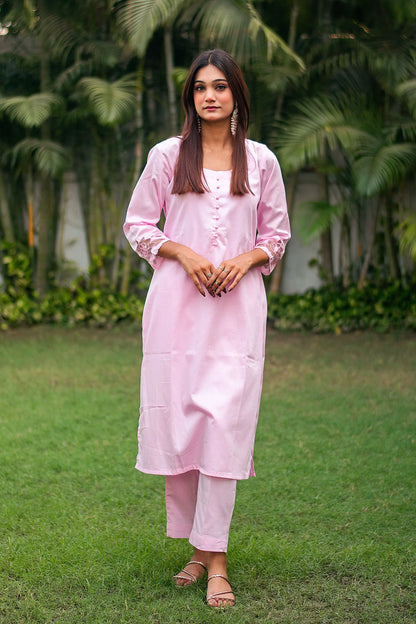 Pastel pink russian silk kurta & trousers, pink chanderi dupatta with cutwork