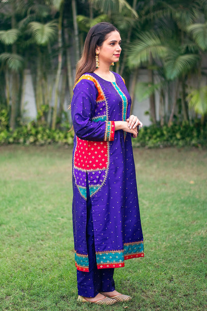 Purple silk kurta and trousers, purple chanderi dupatta with zari work