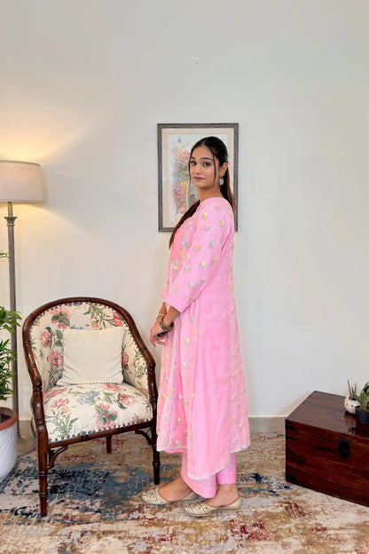 Pink Chanderi Formal Wear Kurta Set with Floral Embroidery