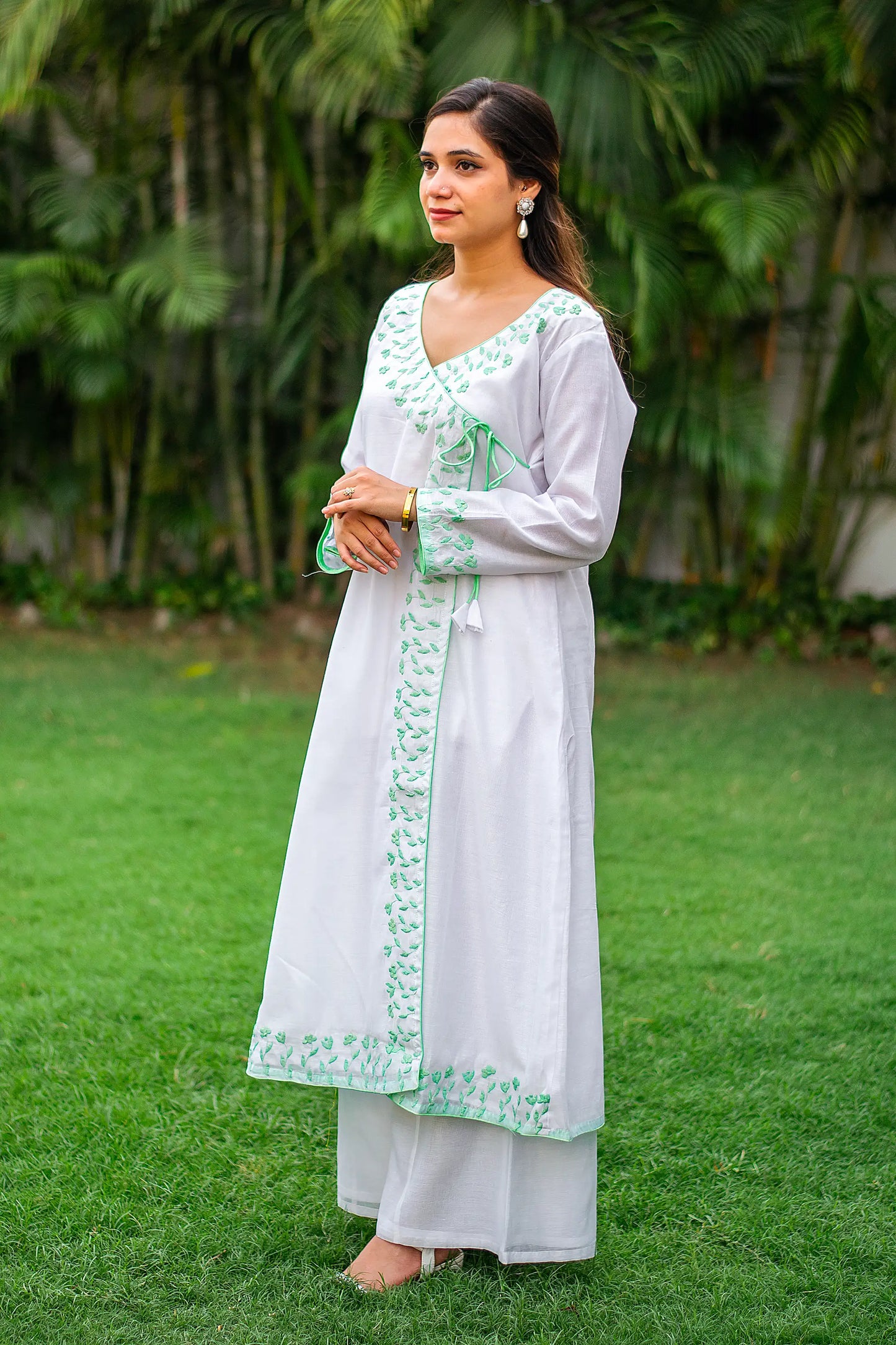 White Chanderi Green floral Applique Kurta Set