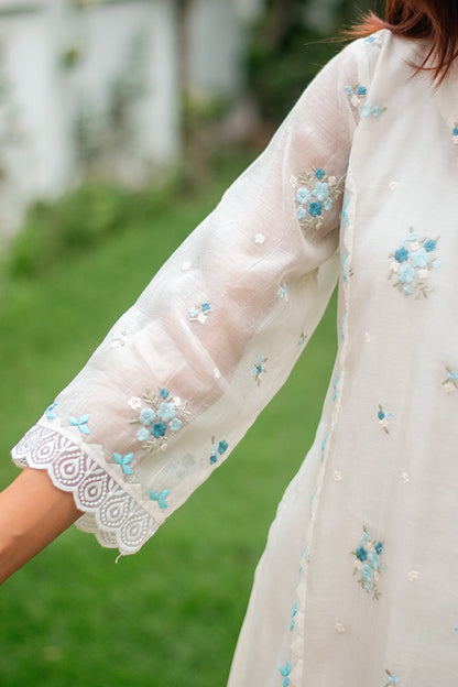 Off-white chanderi kurti, dupatta and trousers with blue embroidery & applique work