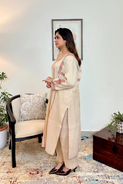 Golden Chanderi Formal Wear Kurta Set with Resham Embroidery