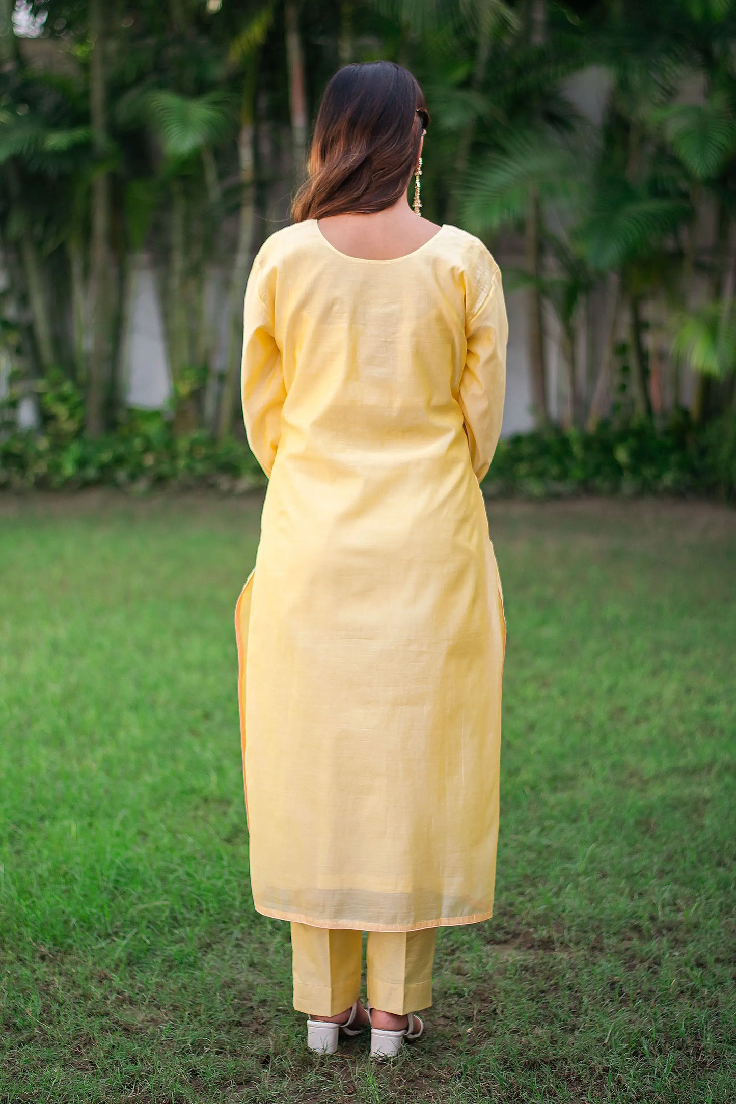 Yellow-peach chanderi kurta set with hand embroidery