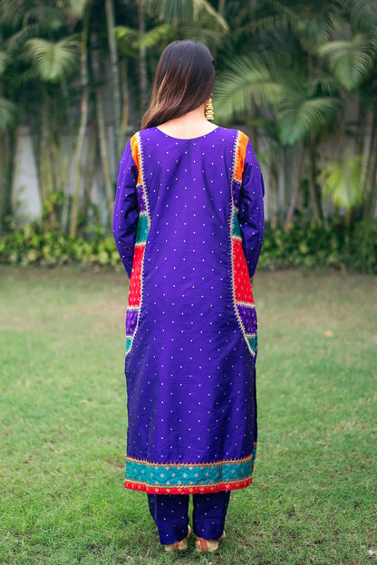 Purple silk kurta and trousers, purple chanderi dupatta with zari work