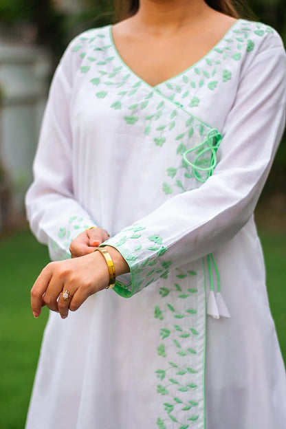 White Chanderi Green floral Applique Kurta Set