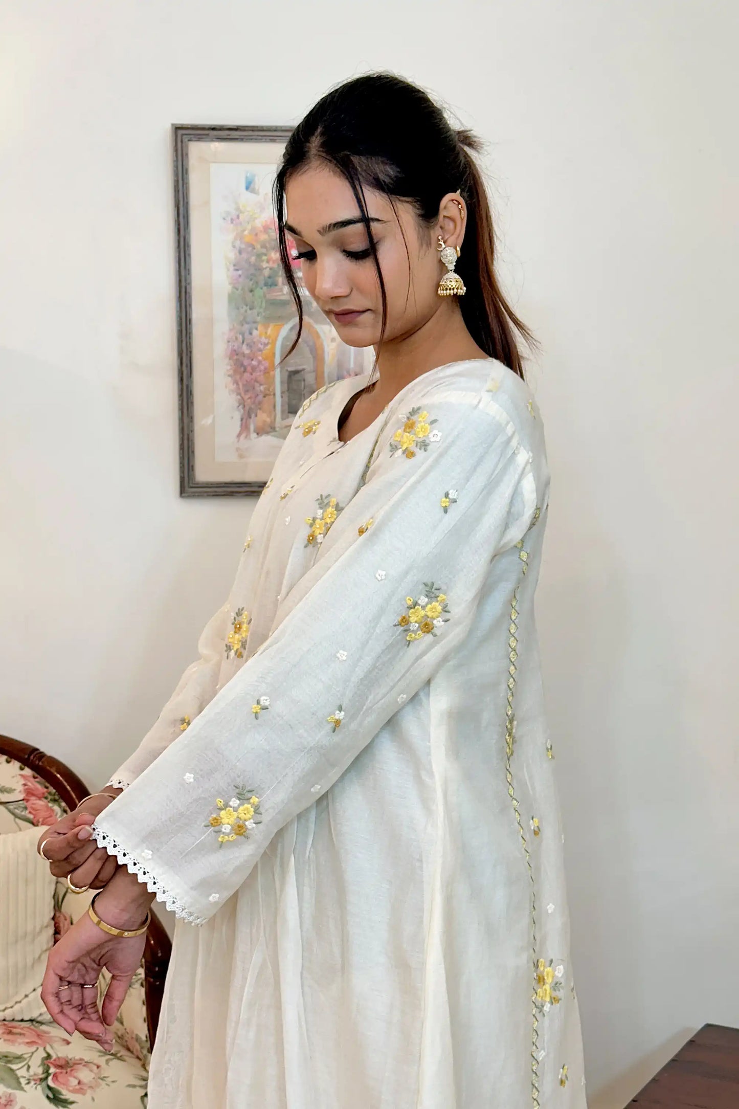 Off White Chanderi Formal wear  Kurta Set with Handworked Floral Motifs