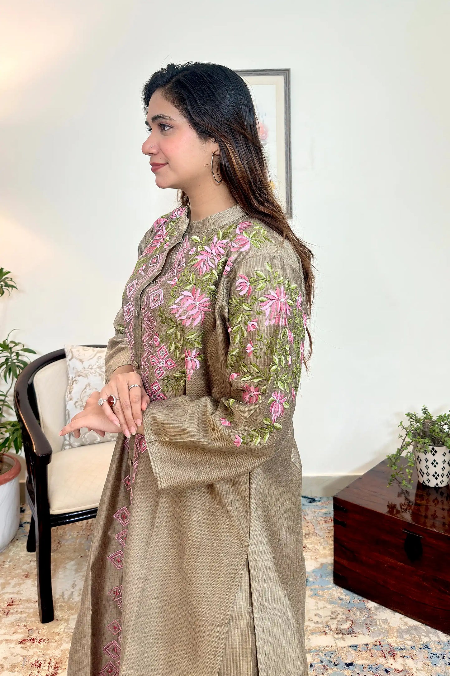 Taupe Chanderi Formal Wear Kurta Set with Resham Embroidery