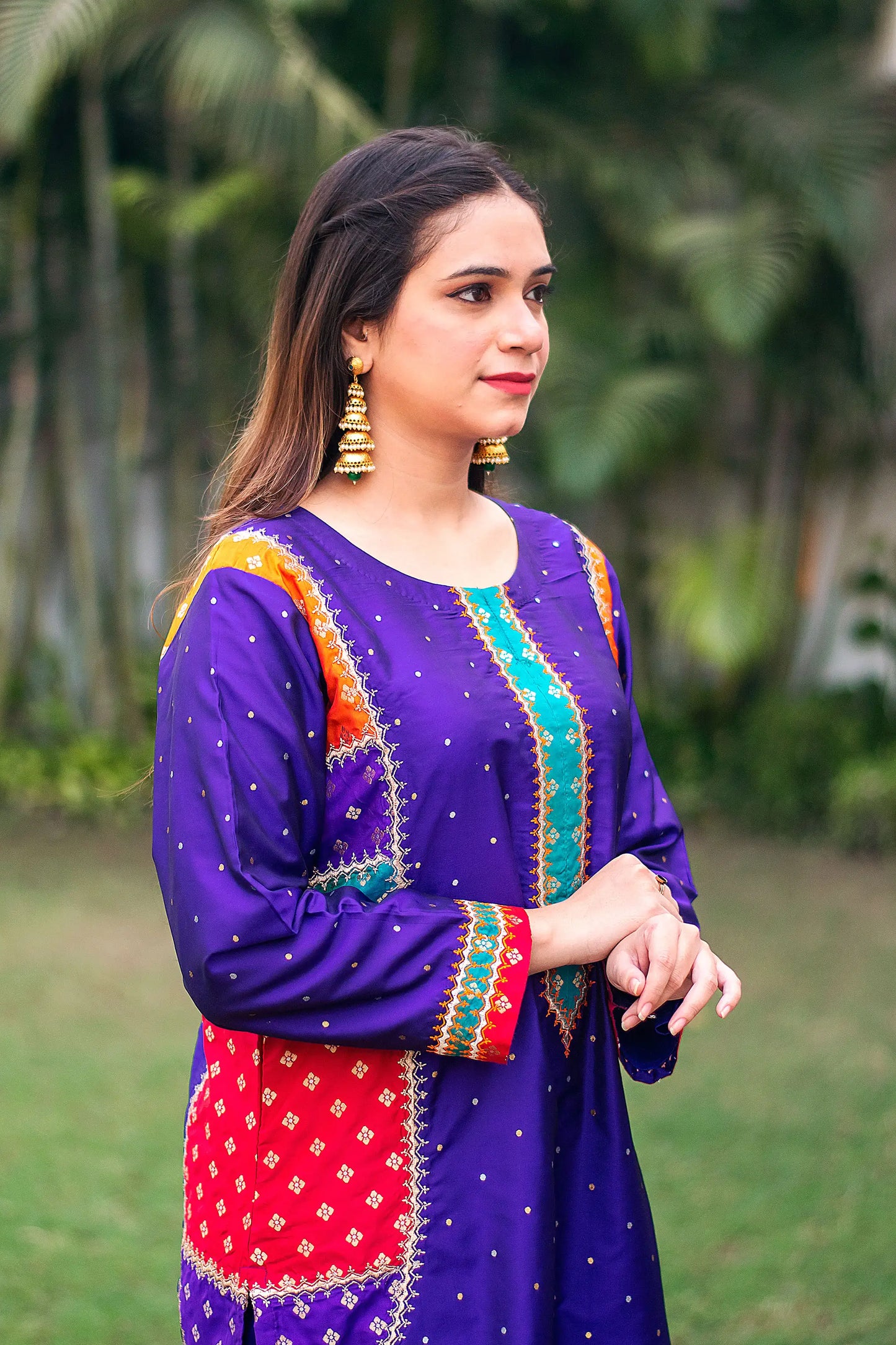 Purple silk kurta and trousers, purple chanderi dupatta with zari work