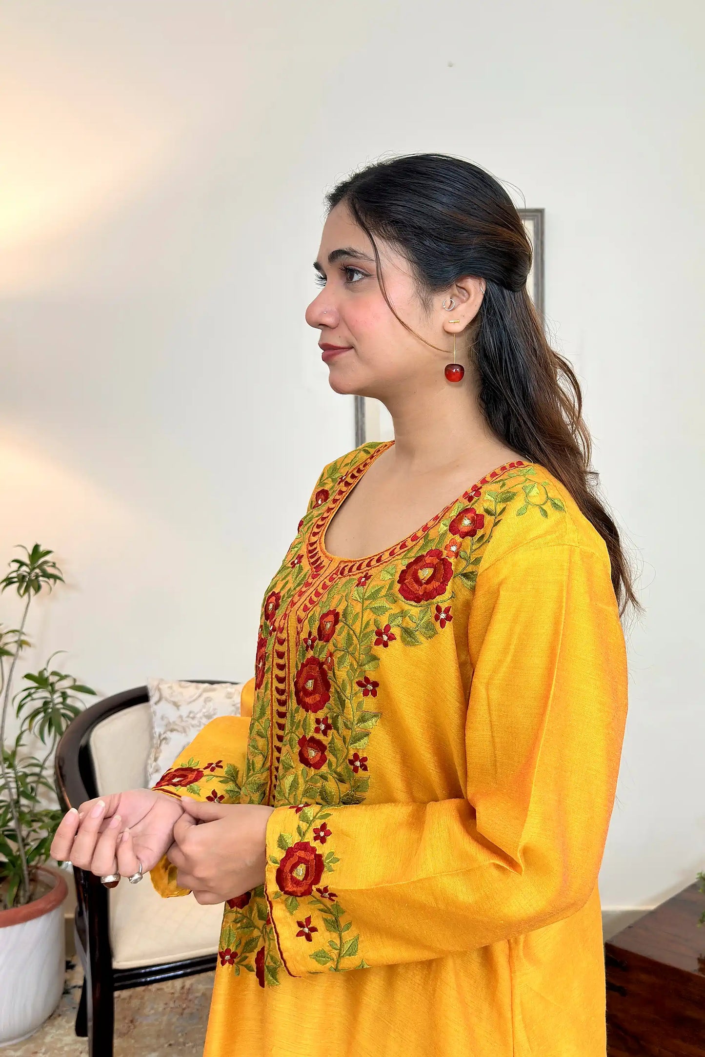 Yellow Chanderi Formal Wear Kurta Set with Floral Resham Embroidery