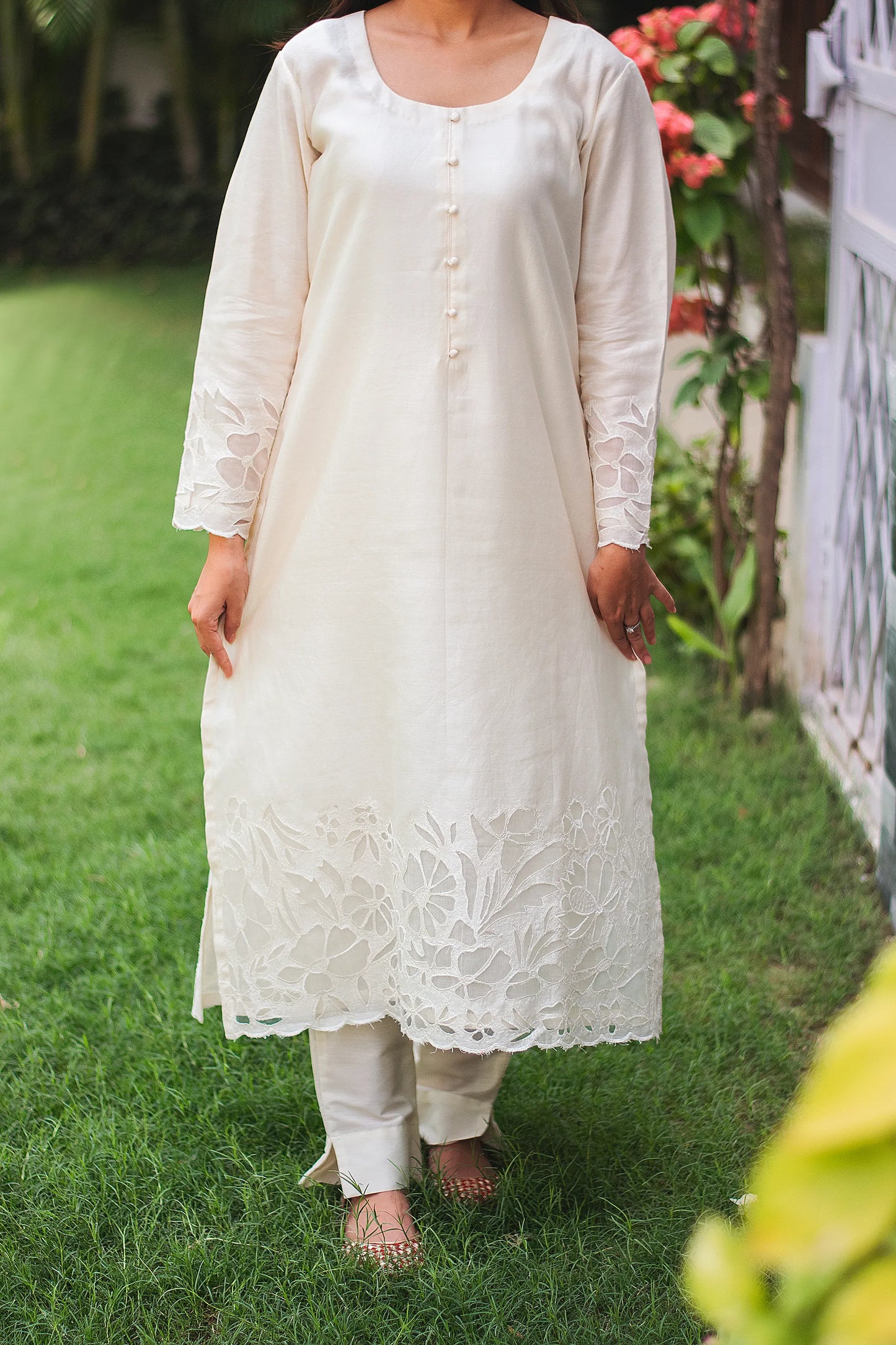 Off-white chanderi cut-work kurta and dupatta with off-white trousers