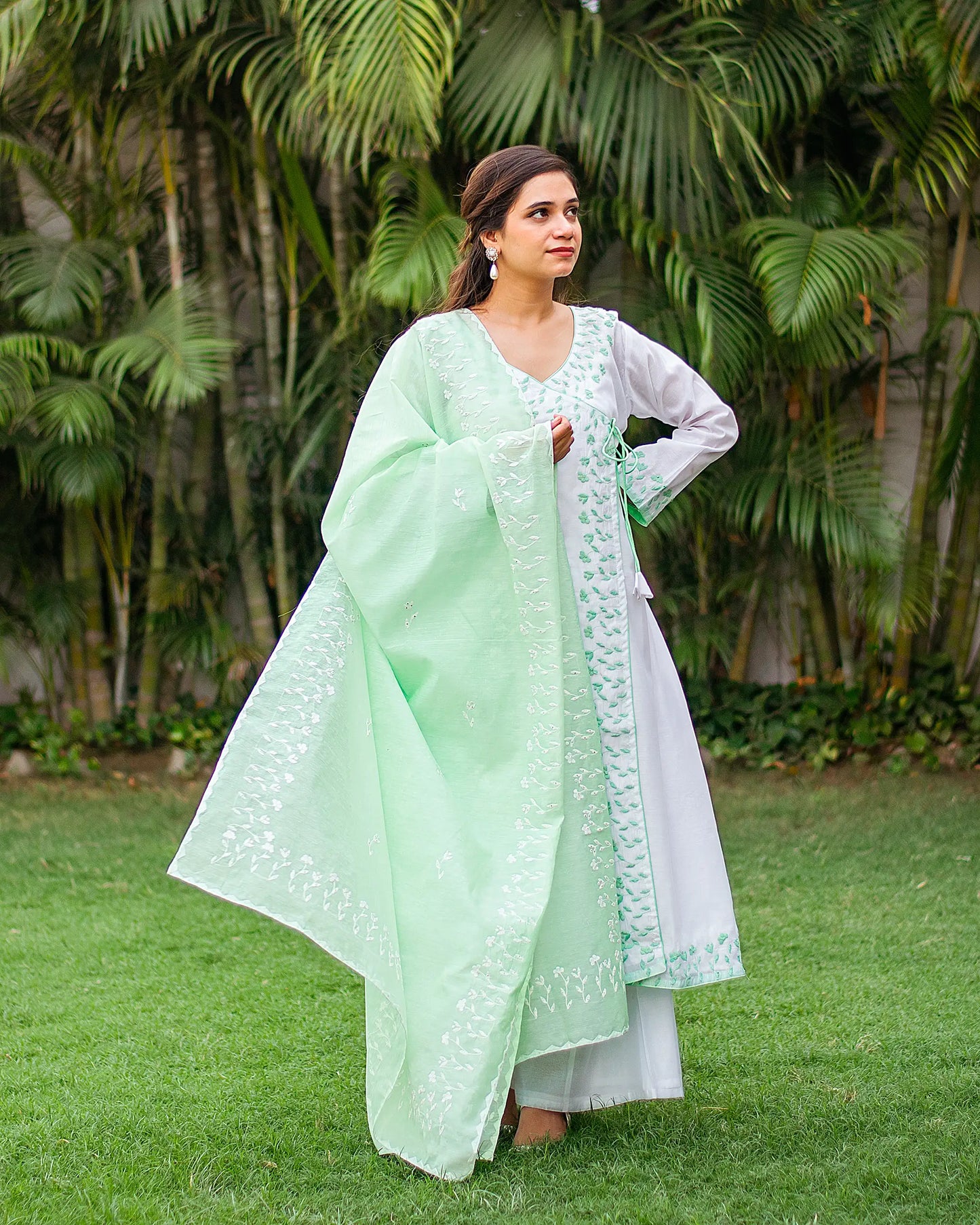 White Chanderi Green floral Applique Kurta Set