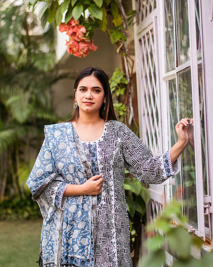 Black printed linen kurta, dupatta & white trousers with applique work