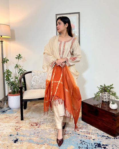 Golden Chanderi Formal Wear Kurta Set with Resham Embroidery