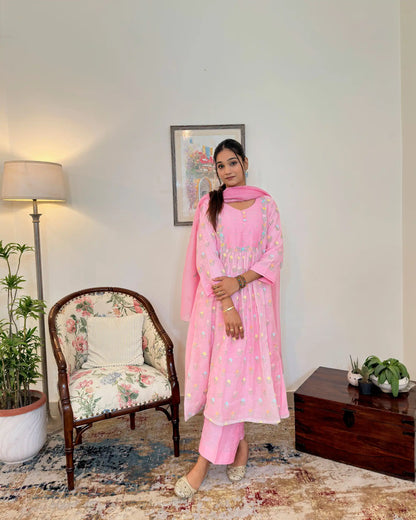 Pink Chanderi Formal Wear Kurta Set with Floral Embroidery