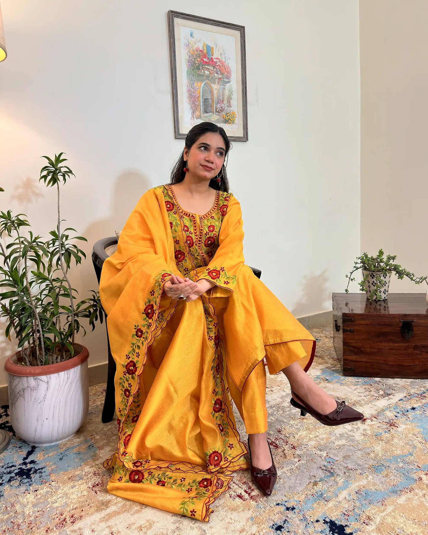 Yellow Chanderi Formal Wear Kurta Set with Floral Resham Embroidery