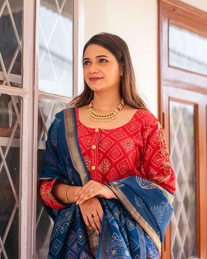 Red maheshwari kurta, blue maheshwari dupatta & blue palazzo with zardozi work