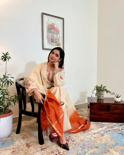 Golden Chanderi Formal Wear Kurta Set with Resham Embroidery