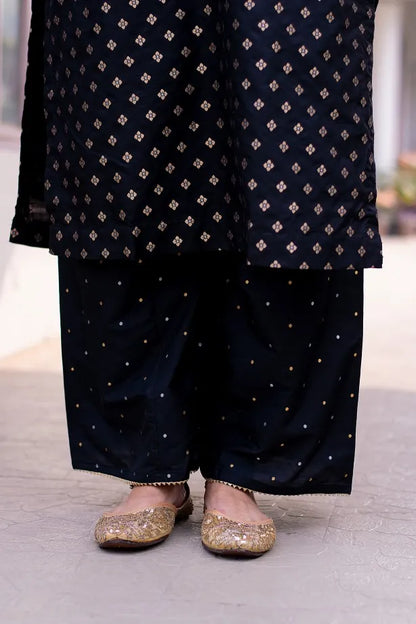 Black Silk Kurta with Zardozi,Black Chanderi Dupatta and Black Palazzo