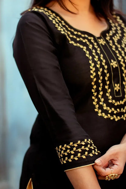 Black chanderi Kurti with applique work black chanderi dupatta and golden trousers