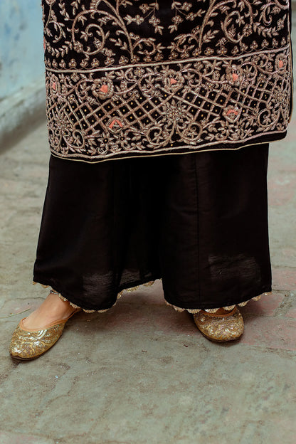 Black silk kurta with zardozi work,black chiffon dupatta and black palazzo