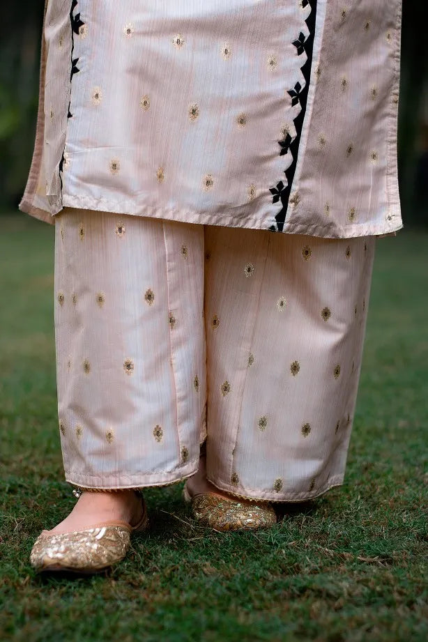 off white cotton silk kurta and palazzo,black chanderi dupatta with apllique work