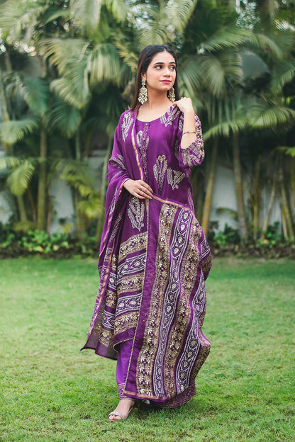 Purple Maheshwari Resham & Zardozi Work Kurta & Dupatta With Purple Palazzo