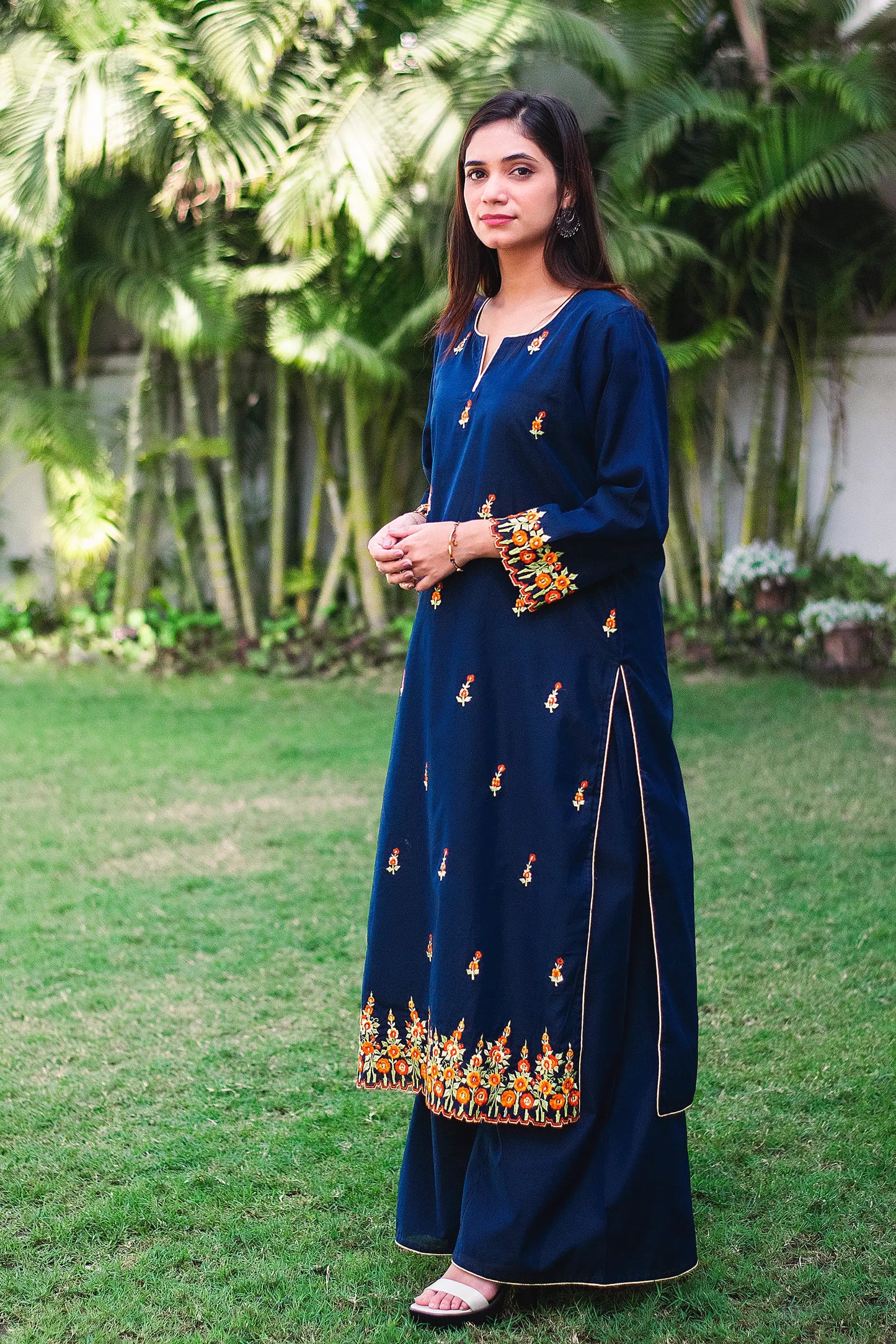 Navy Blue chanderi resham embroidered kurta and dupatta with Navy blue palazzo