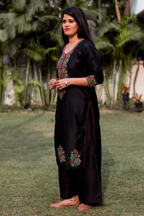 Sophisticated attire of Woman wearing Black Resham Embroidered Chanderi Kurta, Black Palazzo & Jamawar Silk Dupatta