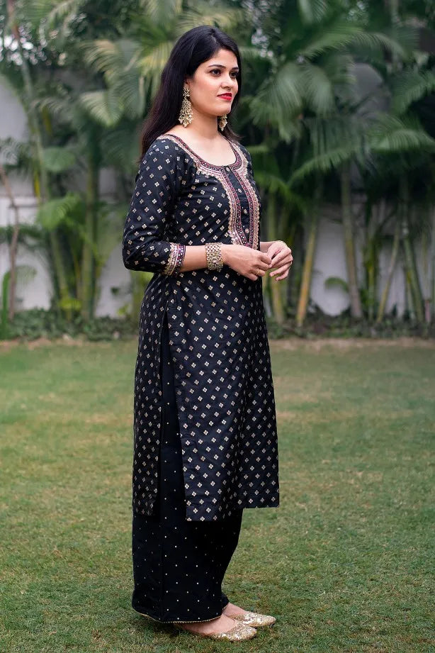 Black Silk Kurta with Zardozi,Black Chanderi Dupatta and Black Palazzo