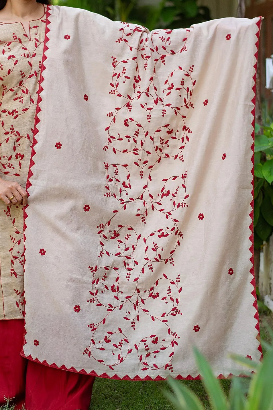 Beige silk applique work kurta & dupatta with maroon palazzo