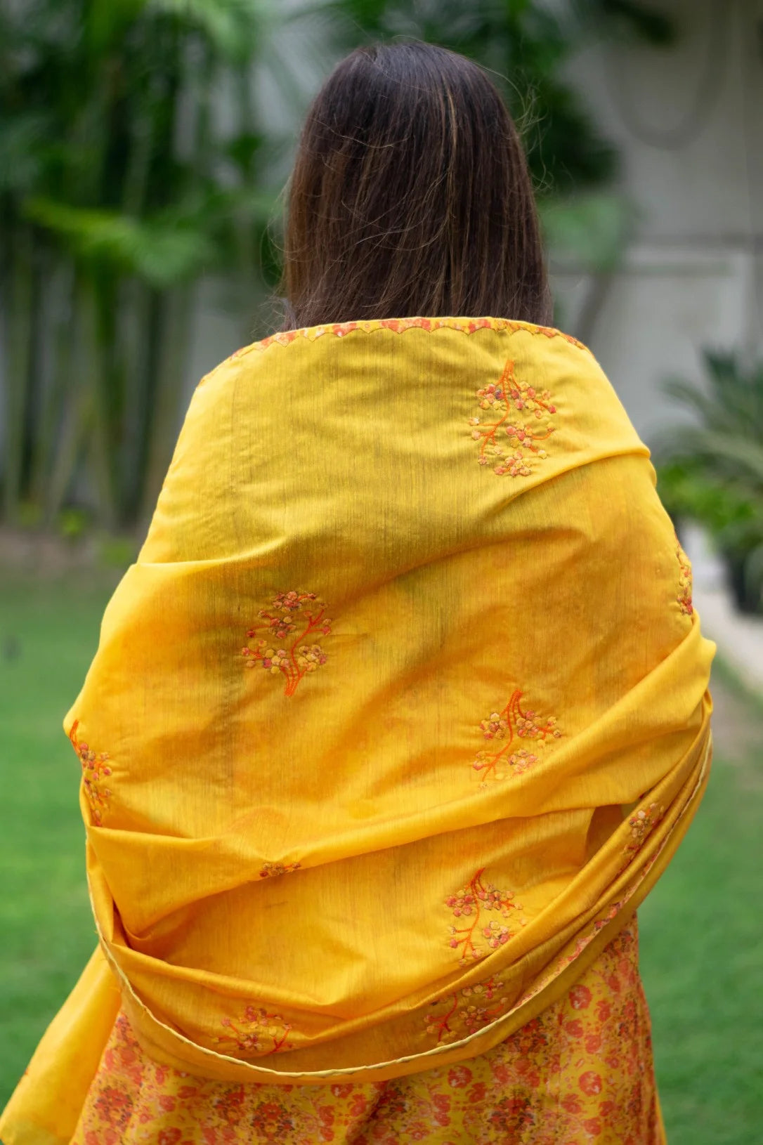 This beautiful Chanderi Kurta in yellow adds a pop of color to any wardrobe.