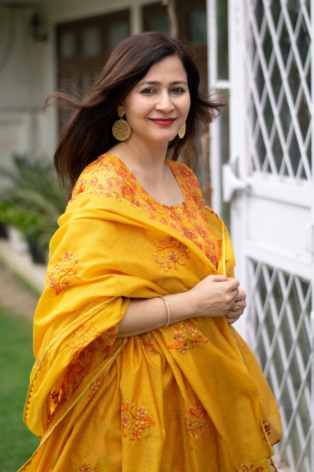 Make a statement with this gorgeous yellow Chanderi Kurta, perfect for any occasion.