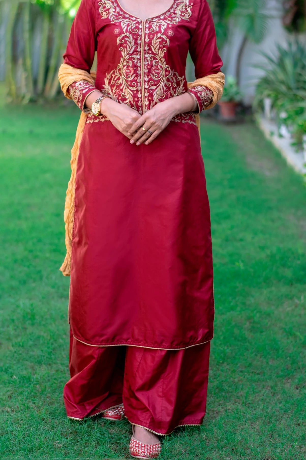 Maroon Silk Zardozi Kurta,Maroon Silk Palazzo With Golden Dupata